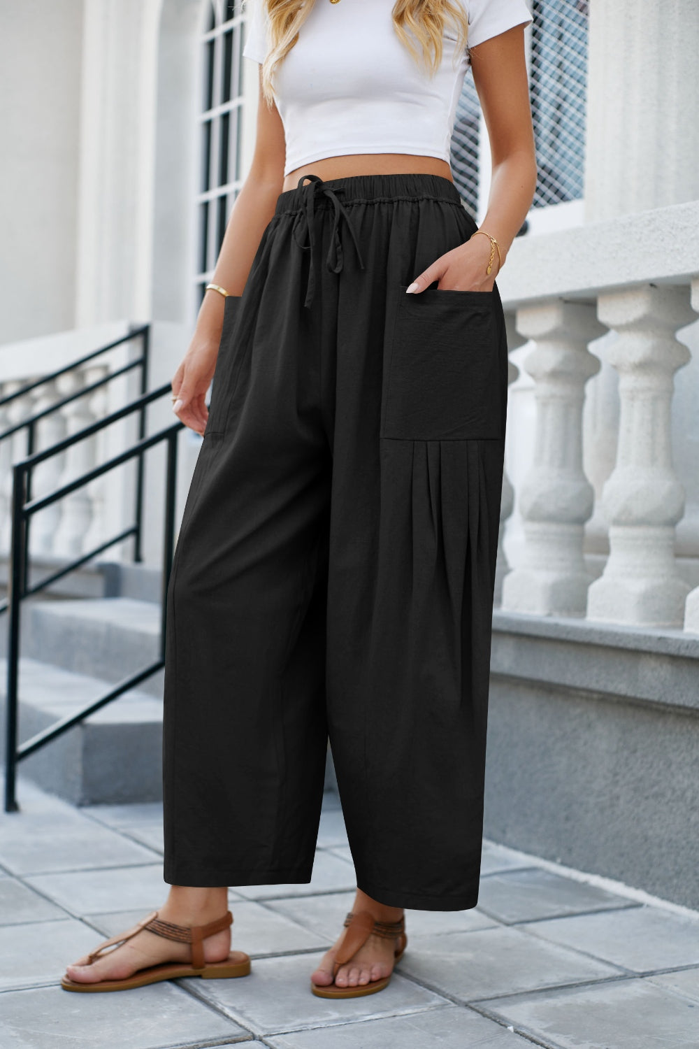 Drawstring Pocketed Wide Leg Pant